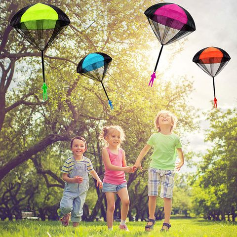 Outdoor Toys Hand Throwing Parachute Color Block Pvc Toys