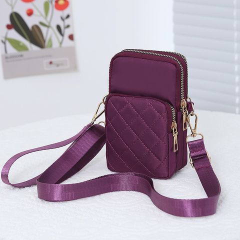 Women's Medium Nylon Solid Color Lingge Basic Square Zipper Square Bag
