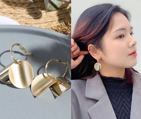 1 Pair Fashion C Shape Bow Knot Pearl Metal Ear Studs