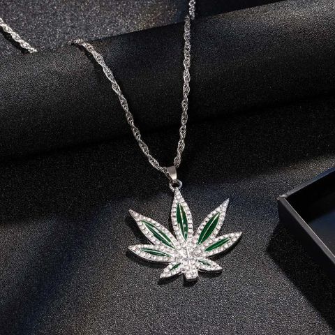1 Piece Retro Leaf Alloy Diamond Unisex Pendant Necklace