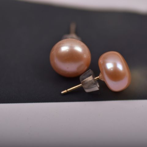Simple Style Solid Color Freshwater Pearl Ear Studs 1 Pair