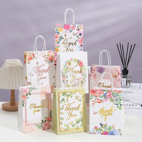 Fashion Letter Flower Kraft Paper Daily Gift Bags 1 Piece