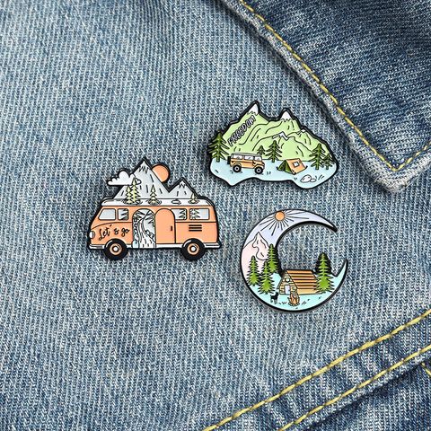 Simple Style Mountain Moon Forest Alloy Plating Unisex Brooches