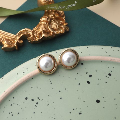 Retro Luxury Vintage Classic Baroque Pearl 925 Silver Stud Earrings Hong Kong Style Mid-ancient Hepburn Earrings