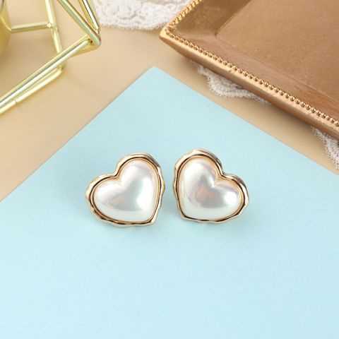 1 Pair Simple Style Round Heart Shape Alloy Women's Ear Studs
