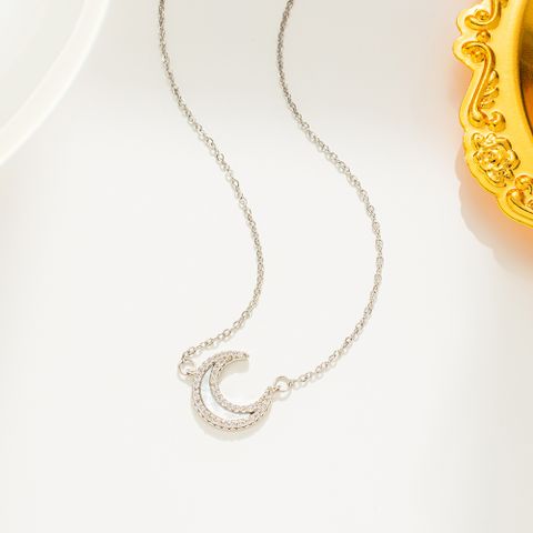 Simple Style Moon Titanium Steel Inlay Rhinestones Shell Pendant Necklace