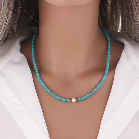 1 Piece Bohemian Round Turquoise Beaded Women's Necklace