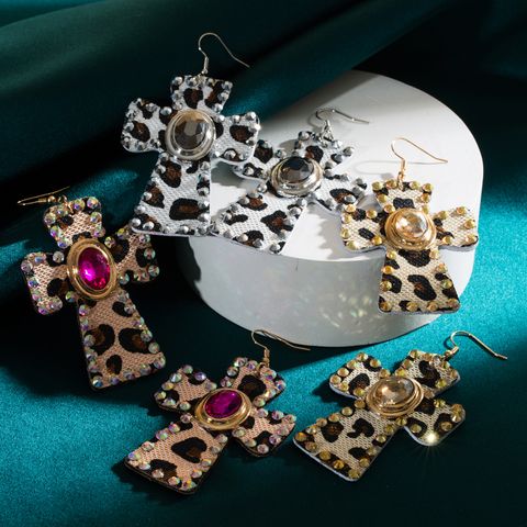 1 Pair Elegant Cross Leopard Plating Inlay Pu Leather Alloy Rhinestones Gold Plated Ear Hook