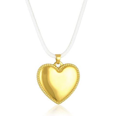 Retro Heart Shape Titanium Steel Plating 18k Gold Plated Pendant Necklace