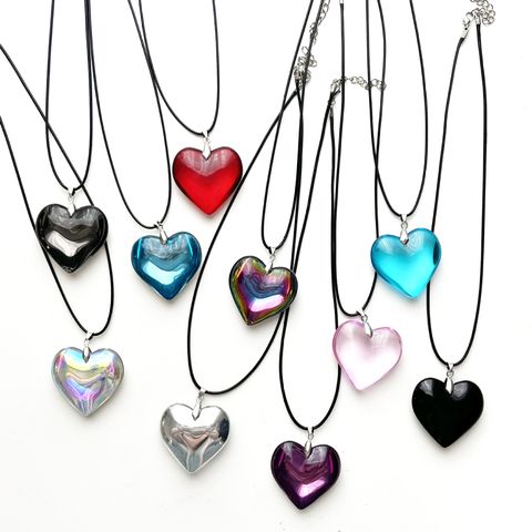 Retro Heart Shape Pu Leather Glass Women's Pendant Necklace