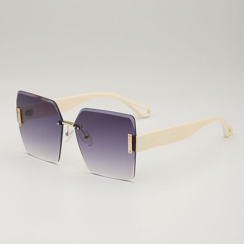 Elegant Basic Square Pc Square Frameless Women's Sunglasses