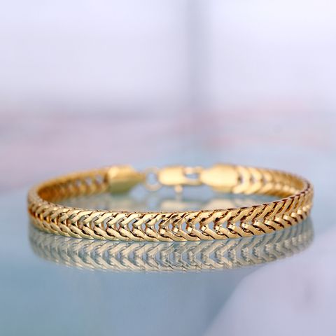 Retro Solid Color Metal Plating Hollow Out 18k Gold Plated Unisex Bracelets