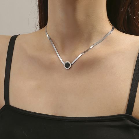 Elegant Number Titanium Steel Polishing Necklace