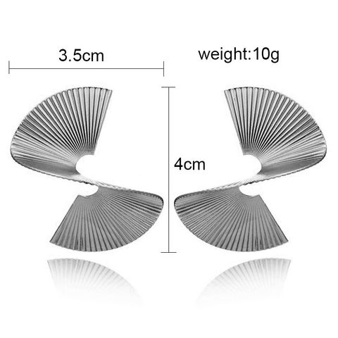 1 Pair Exaggerated Stripe Solid Color Plating Pleated Alloy Earrings