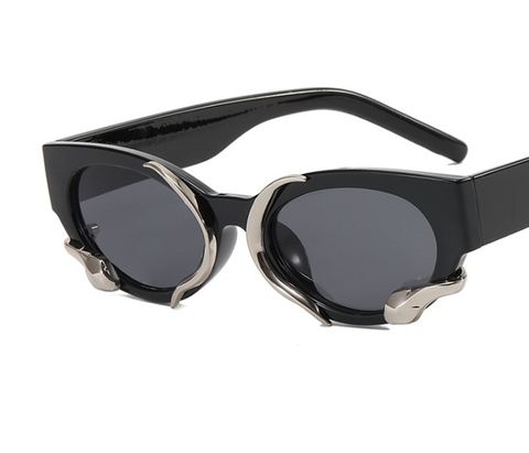 Fashion Snake Resin Round Frame Full Frame Women's Sunglasses