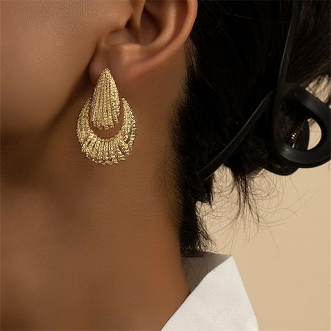 1 Pair Fashion Water Droplets Shell Alloy Plating Women's Drop Earrings