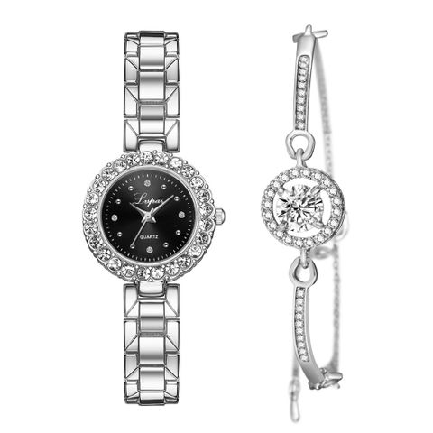 Classic Style Artistic Round Quartz Women's Watches
