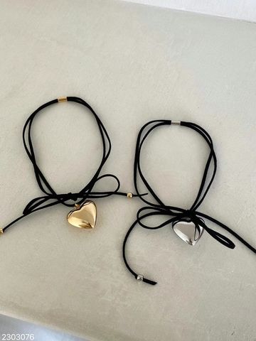 Großhandel Schmuck Einfacher Stil Herzform Legierung Metall Halskette Mit Anhänger