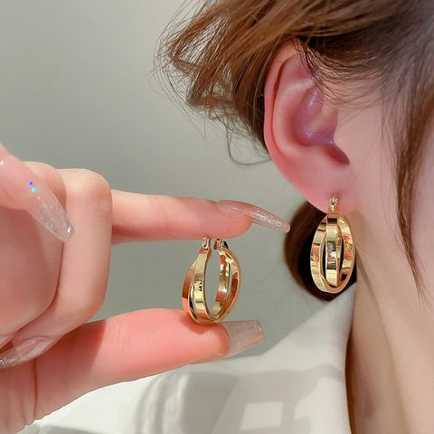 Simple Style Round Alloy Women's Hoop Earrings