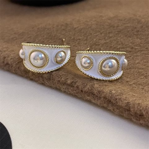 1 Pair Vintage Style C Shape Inlay Alloy Pearl Ear Studs