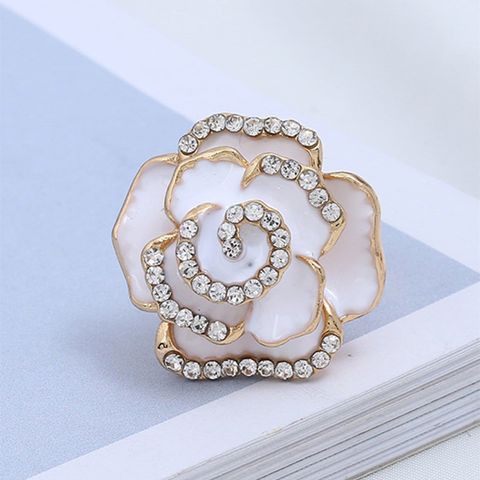 Classical Flower Alloy Inlay Artificial Diamond Women's Rings