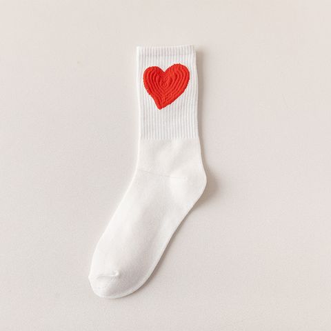 Women's Simple Style Heart Shape Cotton Crew Socks A Pair
