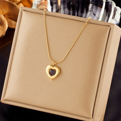 304 Stainless Steel 18K Gold Plated Retro Plating Inlay Heart Shape Stone Pendant Necklace