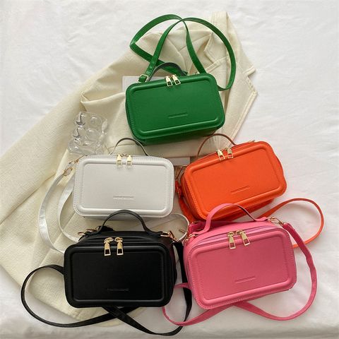 Women's Pu Leather Solid Color Vintage Style Classic Style Square Zipper Shoulder Bag Handbag Crossbody Bag
