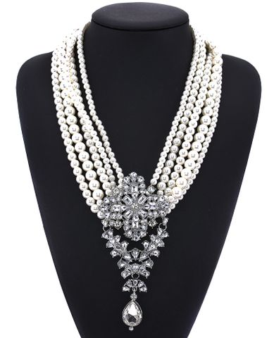 Exaggerated Luxurious Geometric Artificial Pearl Alloy Inlay Artificial Crystal Women's Necklace