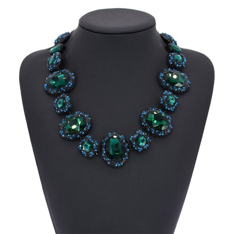 Luxurious Oval Alloy Inlay Artificial Crystal Women's Necklace