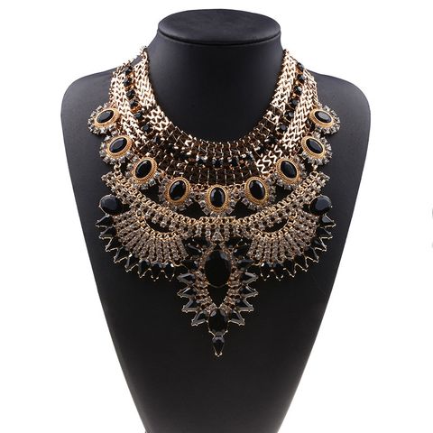 Exaggerated Luxurious Geometric Alloy Inlay Artificial Crystal Women's Necklace