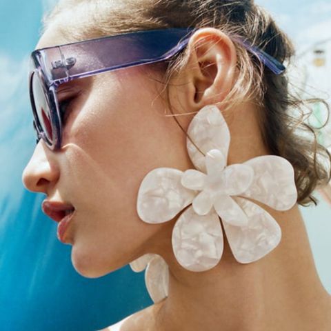 Sweet Flower Arylic Women's Drop Earrings