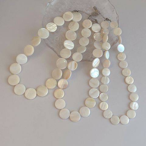 Bohemian Beach Round Shell Handmade Women's Necklace Choker