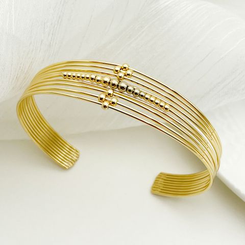 Simple Style Classic Style Ball Solid Color 304 Stainless Steel 14K Gold Plated Cuff Bracelets In Bulk