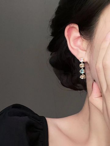 Retro Geometric Metal Inlay Crystal Women's Earrings