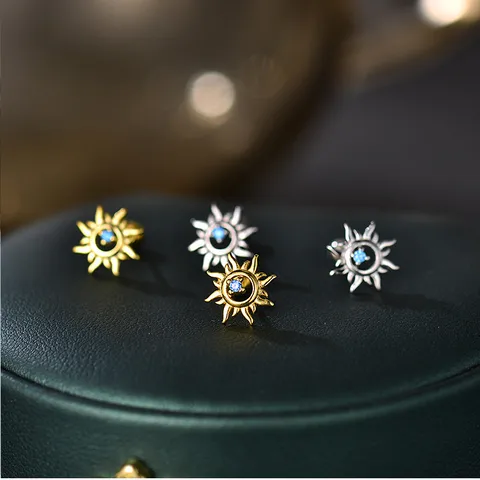 1 Pair Elegant Sun Sterling Silver Inlay Rhinestones Ear Studs