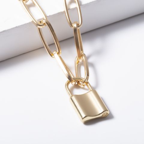 Wholesale Jewelry Punk Simple Style Lock Alloy Gold Plated Silver Plated Sweater Chain