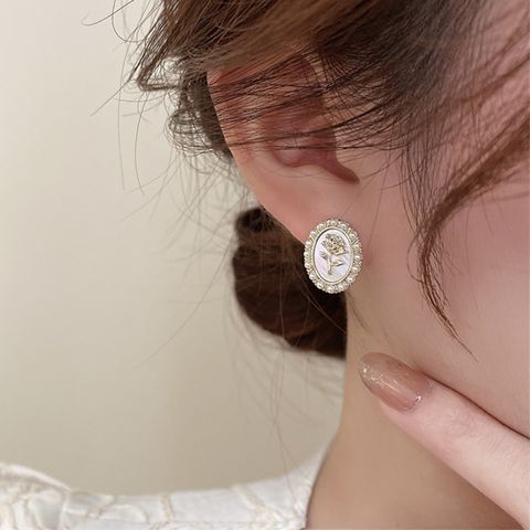 Korean Style Flower Alloy Inlay Artificial Pearls Women's Ear Studs