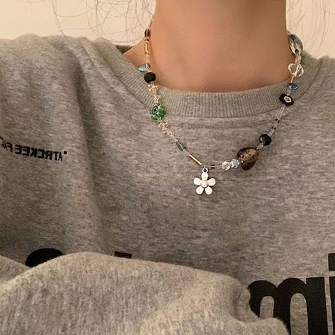 Sweet Cool Style Heart Shape Flower Beaded Alloy Women's Pendant Necklace