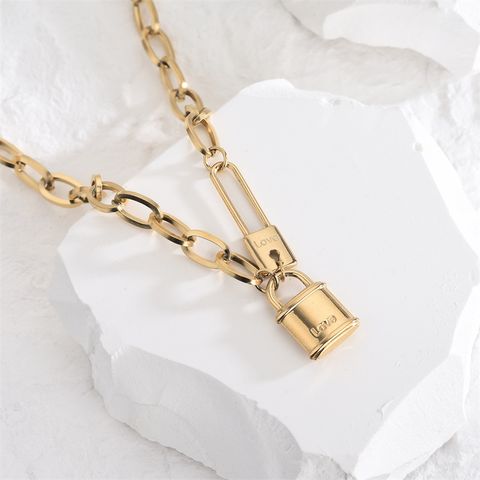Casual Classic Style Artistic Lock Titanium Steel Polishing Plating 18k Gold Plated Necklace