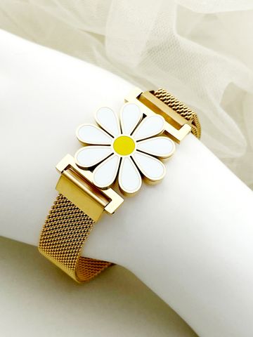 Lady Korean Style Flower 304 Stainless Steel 14K Gold Plated Bracelets In Bulk