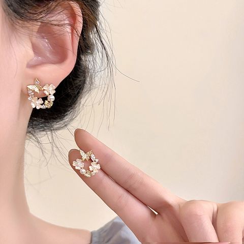 Sweet Flower Butterfly Alloy Inlay Artificial Pearls Rhinestones Shell Women's Ear Studs