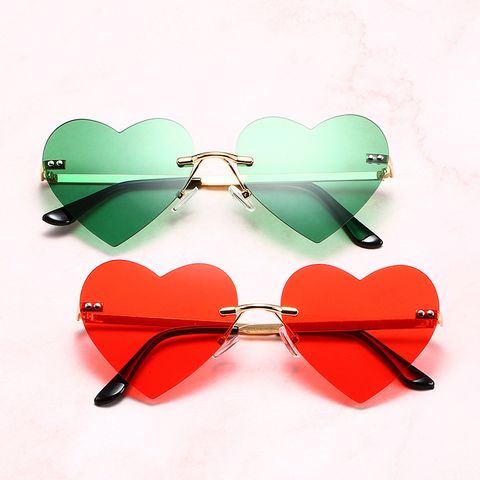 Simple Style Classic Style Heart Shape Pc Special-shaped Mirror Frameless Women's Sunglasses