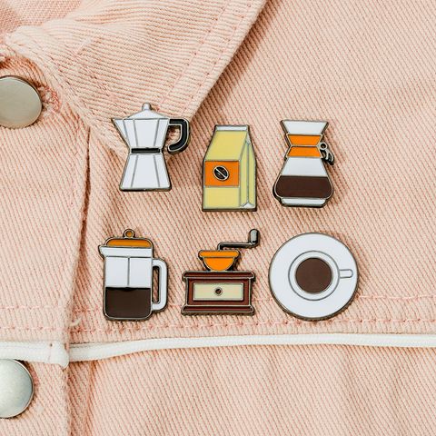 Novelty Cartoon Alloy Enamel Unisex Brooches