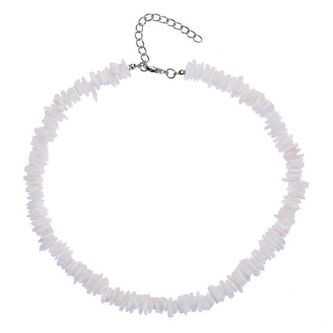 Simple Style Solid Color Shell Beaded Women's Necklace