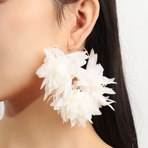 1 Pair Simple Style Flower Handmade Alloy Chiffon Earrings