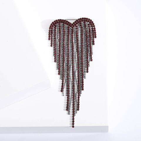 Casual Shiny Heart Shape Alloy Tassel Inlay Rhinestones Women's Brooches