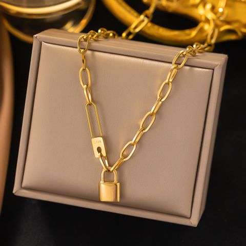 304 Stainless Steel 18K Gold Plated Simple Style Classic Style Plating Lock Pendant Necklace