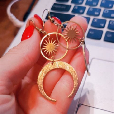 1 Pair Ethnic Style Simple Style Sun Moon Plating Metal Drop Earrings