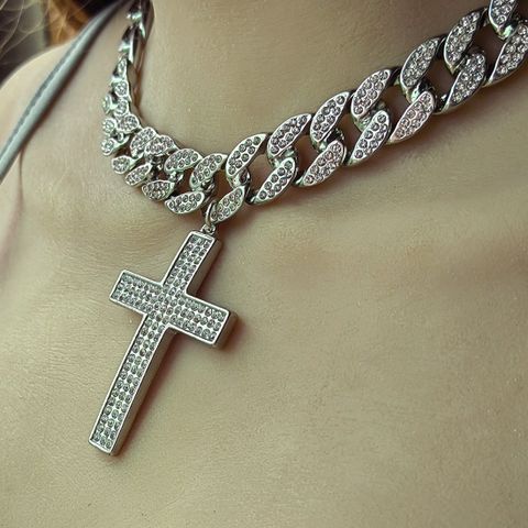 Streetwear Cross Alloy Inlay Rhinestones Women's Pendant Necklace